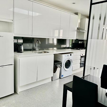 Apartamento Westferry Two Londres Exterior foto